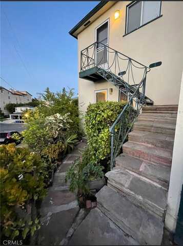 10838 Holman, Westwood, CA 90024