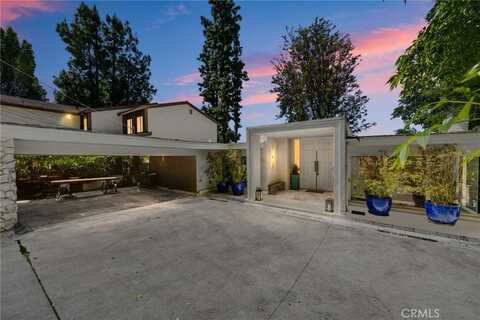 4781 Galendo Street, Woodland Hills, CA 91364