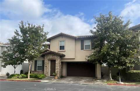 2100 Canyon Circle, Costa Mesa, CA 92627