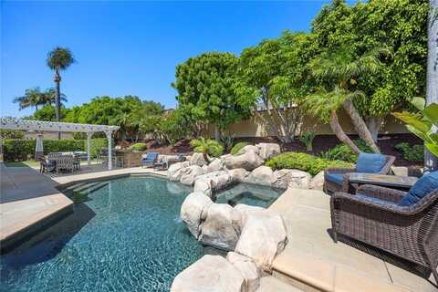 5260 Via Brumosa, Yorba Linda, CA 92886