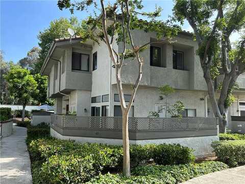 45 Willowcrest Lane, Pomona, CA 91766