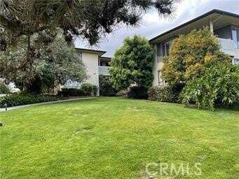 945 S Orange Grove Boulevard, Pasadena, CA 91105