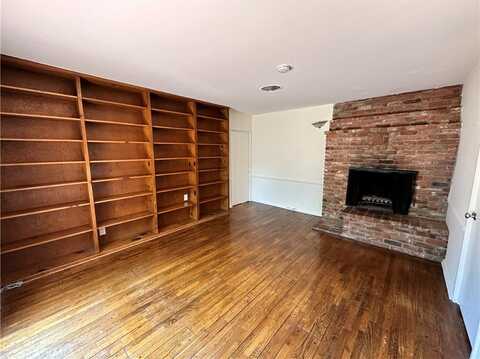 14655 Morrison Street, Sherman Oaks, CA 91403