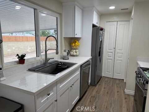 3400 Glasgow Circle, Riverside, CA 92503