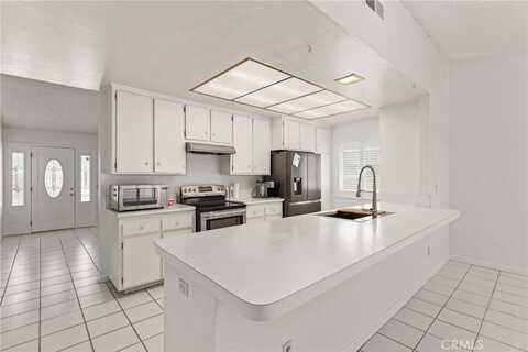 1620 S Cypress Avenue, Ontario, CA 91762