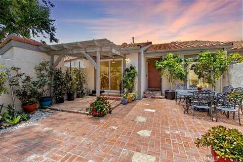 11463 Tampa Avenue, Porter Ranch, CA 91326