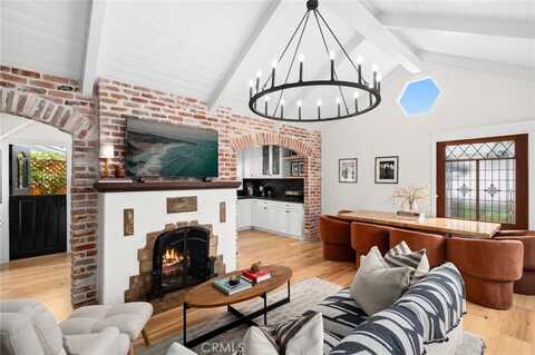 615 Seaview Street, Laguna Beach, CA 92651