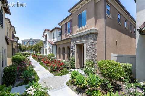136 Primrose Drive, Lake Forest, CA 92610