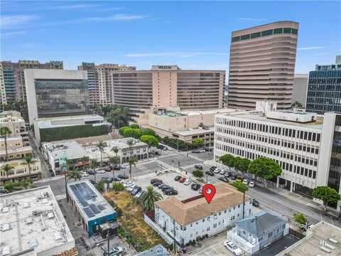 122 Elm Avenue, Long Beach, CA 90802
