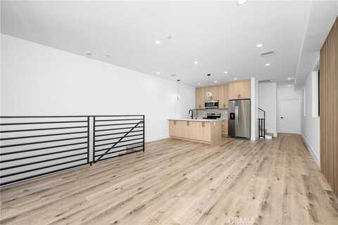 14523 Weddington Street, Sherman Oaks, CA 91411