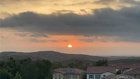 35 Manzanillo, Lake Forest, CA 92630