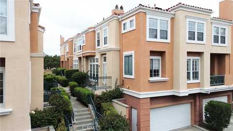 4 Imperial Aisle, Irvine, CA 92606