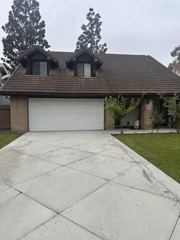 25492 Morningstar Rd, Lake Forest, CA 92630