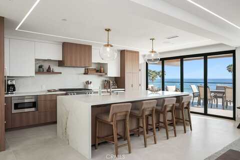 3047 Ocean Boulevard, Corona del Mar, CA 92625