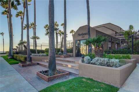 1200 Pacific Coast Highway, Huntington Beach, CA 92648