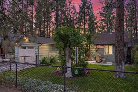 913 W Rainbow Boulevard, Big Bear City, CA 92314