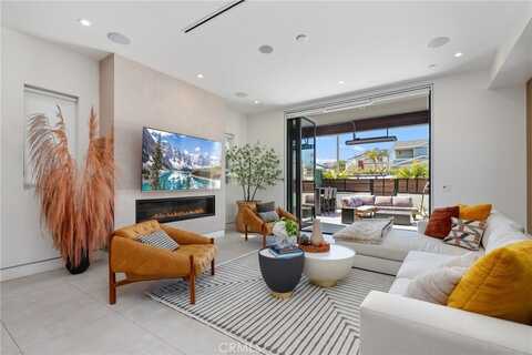 620 Huntington Street, Huntington Beach, CA 92648