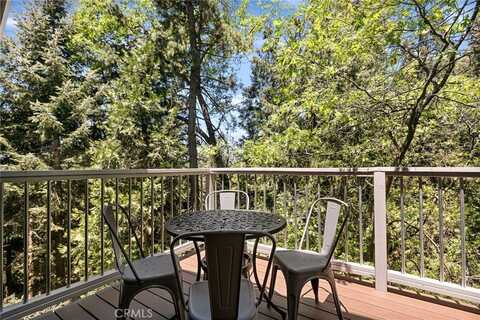 1080 Chateau Drive, Crestline, CA 92325
