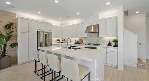 508 Checkerbloom Lane, Santa Paula, CA 93060