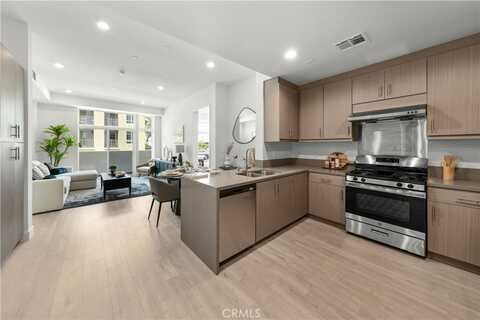 168 S Monterey Street, Alhambra, CA 91801