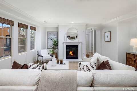 74 Townsend, Irvine, CA 92620