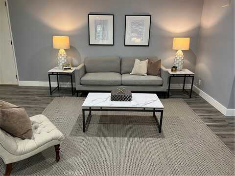 2175 S Beverly Glen Boulevard, Los Angeles, CA 90025