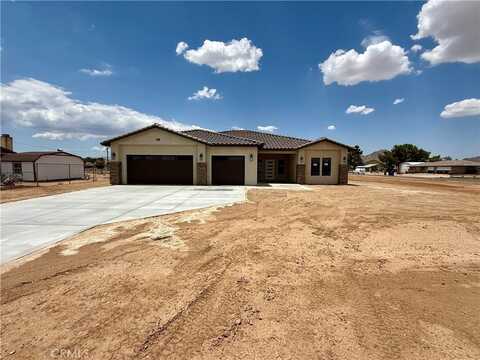 15640 Cheyenne Road, Apple Valley, CA 92307