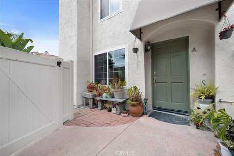 2916 Luciernaga Street, Carlsbad, CA 92009