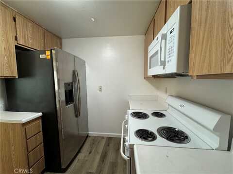 225 N Highland Avenue, Fullerton, CA 92832
