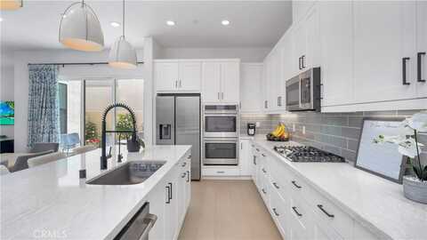138 Yugen, Irvine, CA 92618