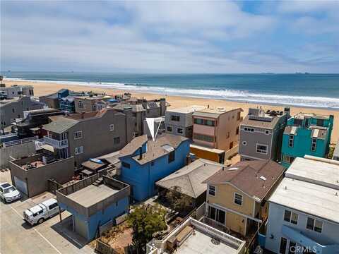 51 Surfside Avenue B, Surfside, CA 90743