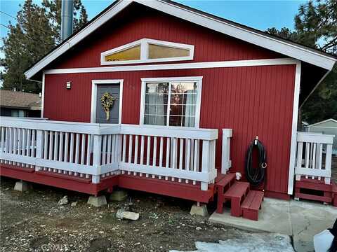165 Sunset Lane, Sugarloaf, CA 92386