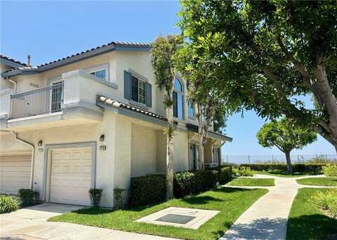 7715 E Viewrim Drive, Anaheim Hills, CA 92808