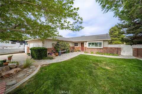 43220 51st Street W, Quartz Hill, CA 93536