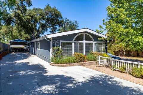 4955 Arizona Avenue, Atascadero, CA 93422