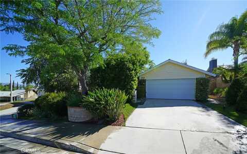 27768 Crookshank Drive, Saugus, CA 91350