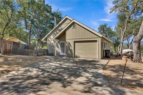 8040 Ready Road, Bradley, CA 93426