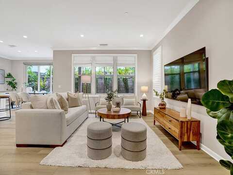 159 Frazier, Irvine, CA 92620