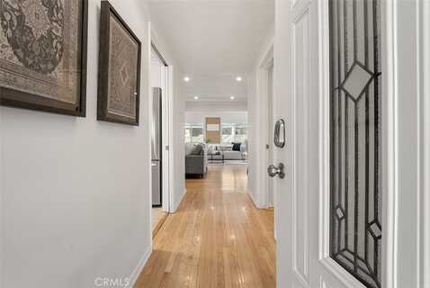 5518 Terrace Drive, La Crescenta, CA 91214
