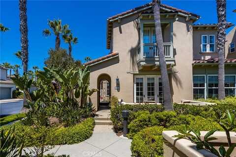 21270 Elda Cir, Huntington Beach, CA 92648
