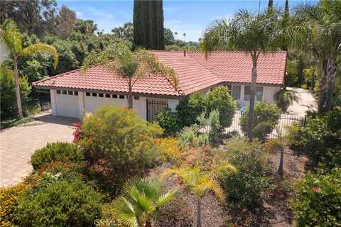 6065 Saint Augustine Drive, Riverside, CA 92506
