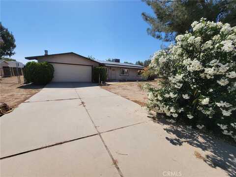 11015 Oakwood Avenue, Hesperia, CA 92345