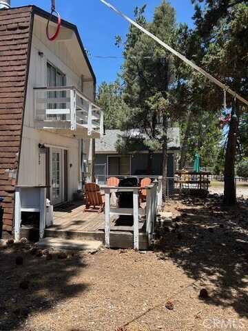 170 Wabash Lane, Sugarloaf, CA 92386