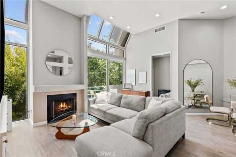 5151 Balboa Boulevard, Encino, CA 91316