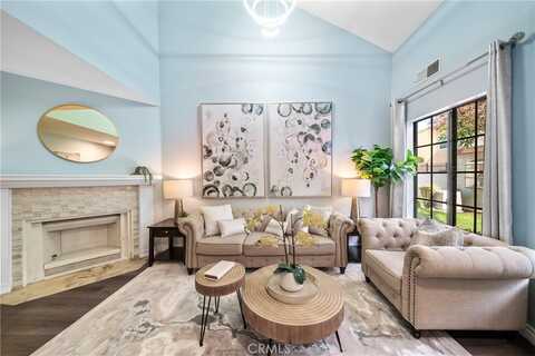 120 Poxon Place, West Covina, CA 91790