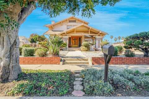 611 W 124th Street, Los Angeles, CA 90044