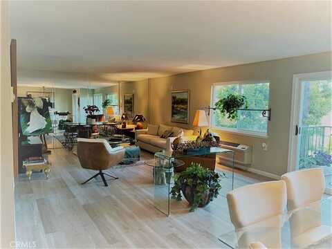 2370 Via Mariposa W, Laguna Woods, CA 92637