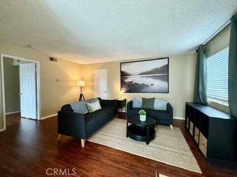 23288 Orange Avenue, Lake Forest, CA 92630
