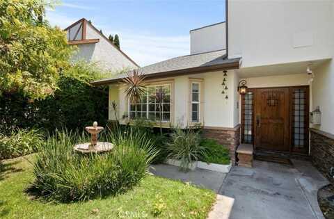 5954 Wilkinson Avenue, Valley Village, CA 91607