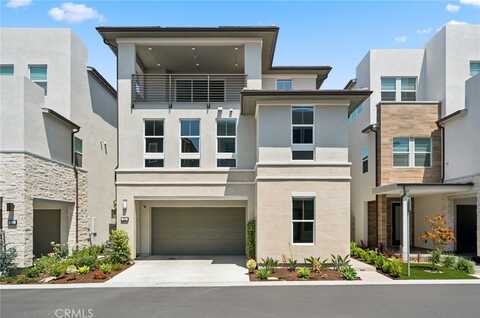 211 Newton Drive, Lake Forest, CA 92630